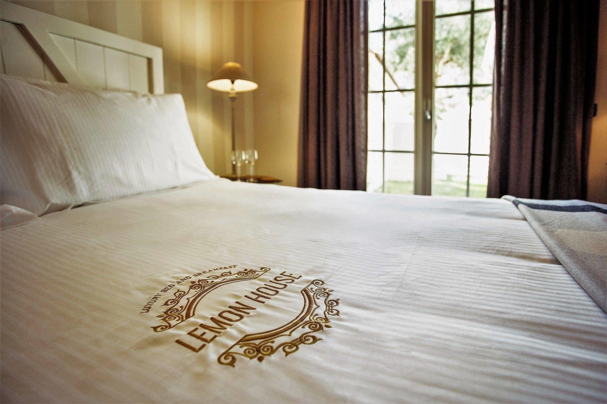Lemon House Bed and breakfast 2*